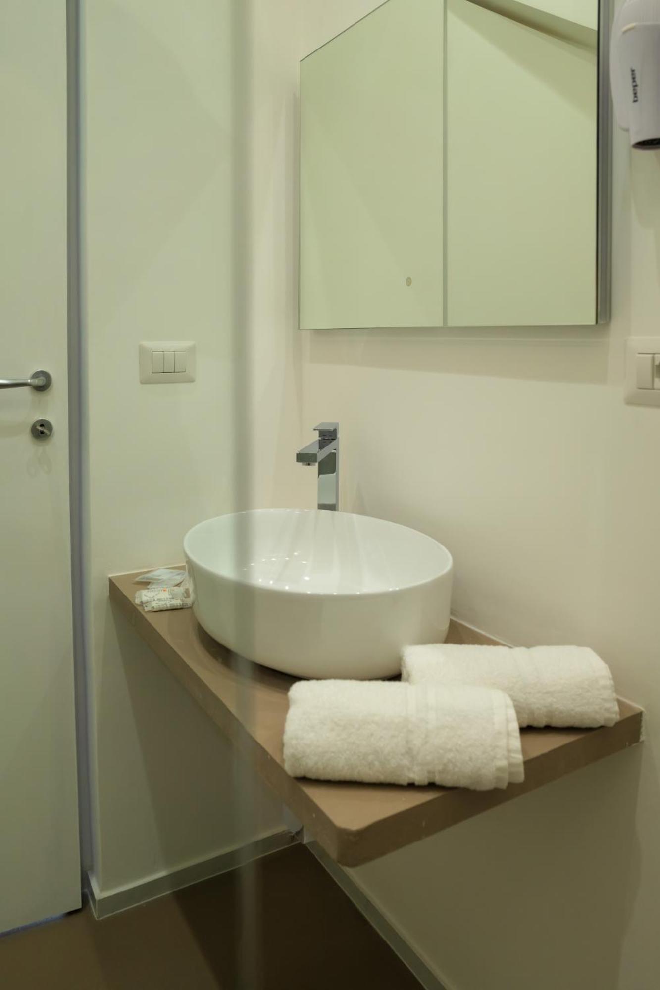 Pane E Pomodoro Bed & Breakfast Bari Exterior foto